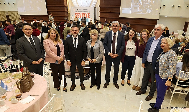 Küçükçekmece Belediyesi’nden Engelliler Günü’nde Yürek Isıtan Program 