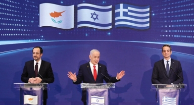 Yunanistan’dan GKRY ve İsrail ile Askerî Anlaşma