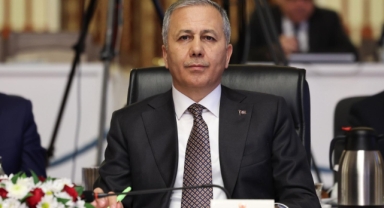 Bakan Yerlikaya’dan Yeni Valilere Tebrik, Görevini Tamamlayanlara Teşekkür 