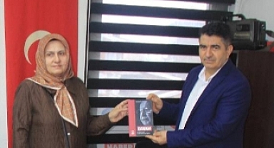 Saadet Partisi Küçükçekmece Kadın Kolları Gazetecileri Unutmadı