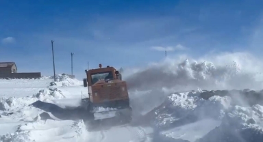Tipi Etkisini Artırdı, Kars’ta Yüzlerce Köy Yolu Kapandı