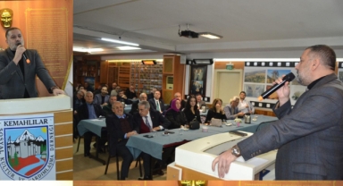 Çengelköy’de Kemahlılar İstişare Toplantısında Buluştu