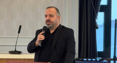 Eğitim-Bir-Sen İstanbul 5 No’lu Şube Başkanı Yusuf Sabaz’dan Ramazan Etkinlikleri Tartışmasına Sert Tepki 