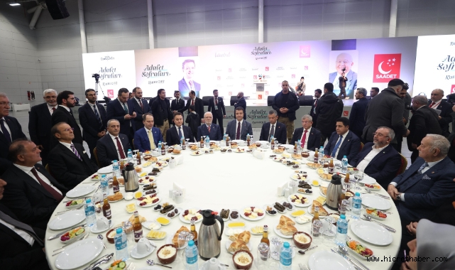 Saadet Partisi Geleneksel İstanbul İl İftarı'nda Siyasetin Zirvesi Aynı Sofrada Buluştu
