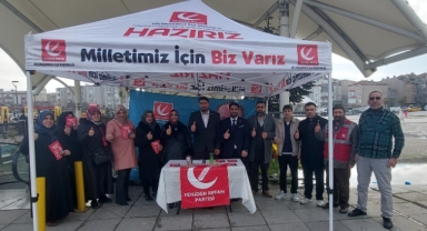 Yeniden Refah Partisi Küçükçekmece’de Vatandaşla Buluştu 