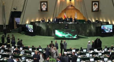 İran’da Yeni Dini Lider Seçildi İddiası: İsim Güvenlik Gerekçesiyle Açıklanmadı