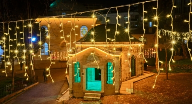 Küçükçekmece’de Manevi Miras Işıkla Buluştu: Seyyid Abdüsselam Çelebi Türbesi Yeniden Gönüllerde