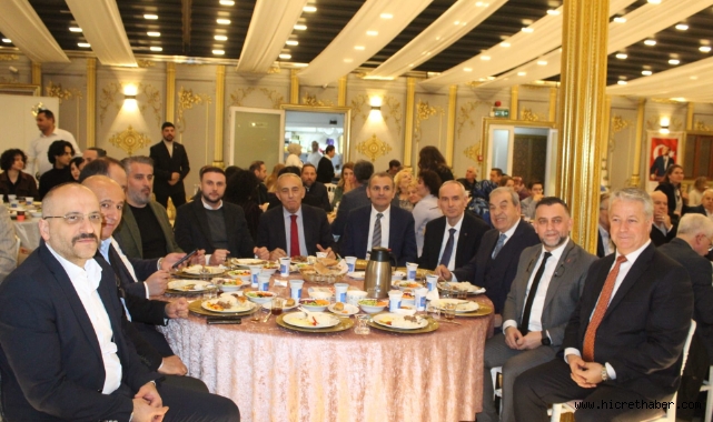 Küçükçekmece'de Ramazan Buluşması: Trakya ve Balkan Dernekleri Aynı Sofrada