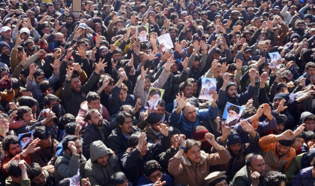 Orta Doğu Ateş Çemberinde: Hamaney Öldü, Dünya Alarmda! Direniş Ekseni Ne Olacak? Gözler Tahran'da