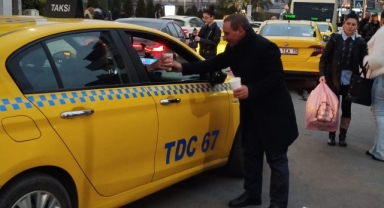 Saadet Partisi Küçükçekmece Teşkilatından Vatandaşlara İftarlık Çorba İkramı