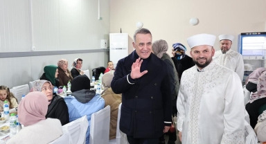 Sultangazi Belediyesi Balkanlarda Ramazan’ı Gönül Sofralarıyla Taşıyor