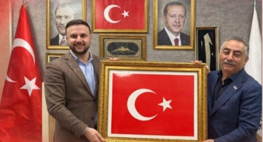 Kızılay Başkanı Doğan Şeyda’dan AK Parti İlçe Başkanlığına Ziyaret 