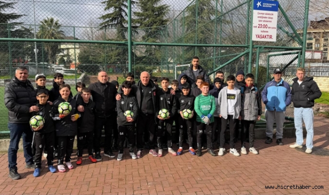 Serbest;Küçükçekmece'de Spor Sahaları İçin Çağrı: 