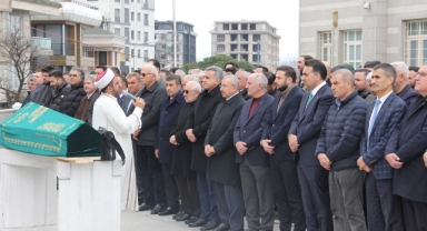 Küçükçekmece’de Yusuf Süs Son Yolculuğuna Uğurlandı 