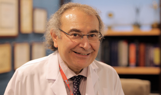 Prof. Dr. Nevzat Tarhan: “Atalarımızın öğrettiği erdem ahlakını tüketmek üzereyiz” 