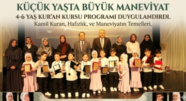 Sefaköy'de Manevi Eğitim Vurgusu: 4-6 Yaş Kursu Öğrencileri Sahneye Çıktı