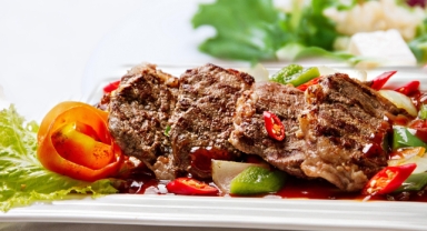 Aşırı Et ve Tatlı Tüketimi Sağlığı Tehdit Ediyor 
