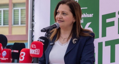 CHP Kulislerini Karıştıran İddia: Burcu Köksal AK Parti’ye mi Geçiyor?