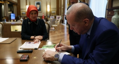 Cumhurbaşkanı Erdoğan’dan Türk Kızılay’a Kurban Bağışı