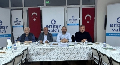 Ensar Vakfı Küçükçekmece Şubesi'nde Yeni Dönem: Mustafa OSLUN Güven Tazeledi 