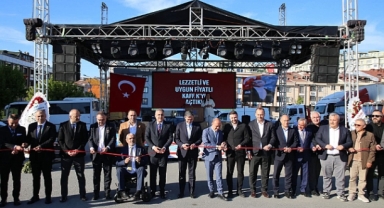 Tokat'ın Kültürel Zenginliği Küçükçekmece'de Sahneye Çıktı