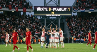 A Milli Takım Dünya Kupası'na Veda Etti! Paraguay Engelini Aşamadık