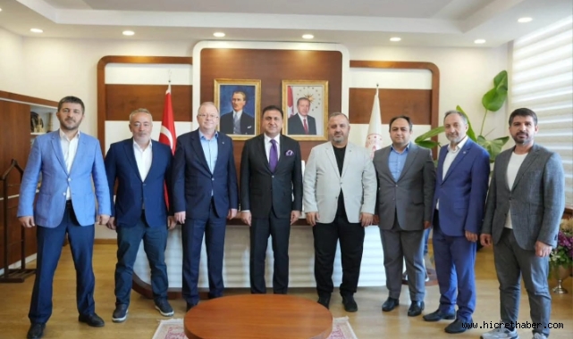 Eğitim-Bir-Sen İstanbul Şubeleri: Eğitim Kurumları İdeolojik Çatışma Alanı Olamaz