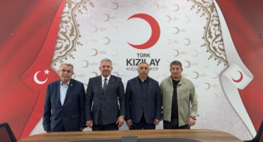 FSM Medya ve Çekmecegündem’den Kızılay’a Ziyaret ve Destek Mesajı