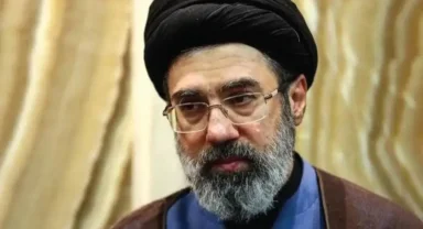 Hamaney: ABD'nin Aşırı Taleplerine Boyun Eğmeyeceğiz