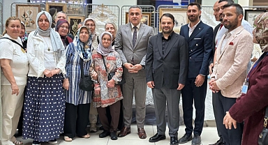 TÜGVA Hünerhane Yıl Sonu Sergisi Küçükçekmece'de Sanat ve Emeği Buluşturdu