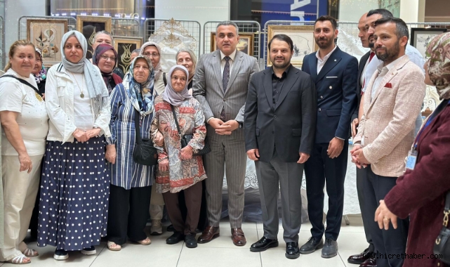 TÜGVA Hünerhane Yıl Sonu Sergisi Küçükçekmece'de Sanat ve Emeği Buluşturdu