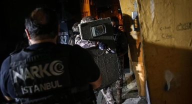 Uyuşturucu Tacirlerine Büyük Darbe! 45 İlde Eş Zamanlı Operasyon