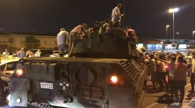 Askerler Atatürk Havalimanı'ndan çekiliyor