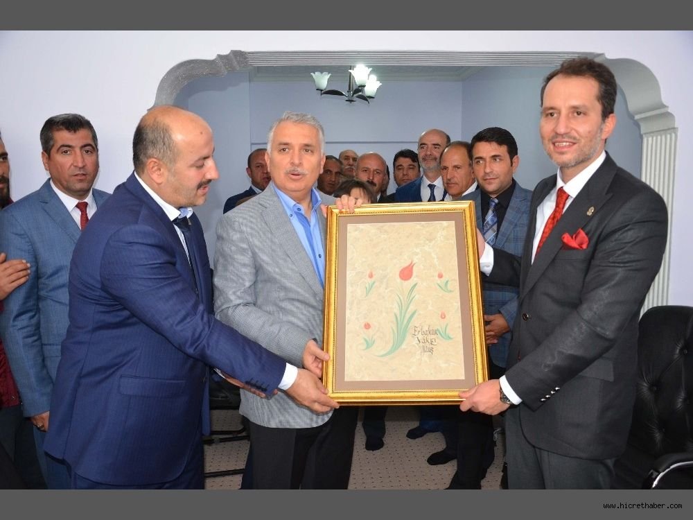 Erbakan'dan Doğu Çıkartması
