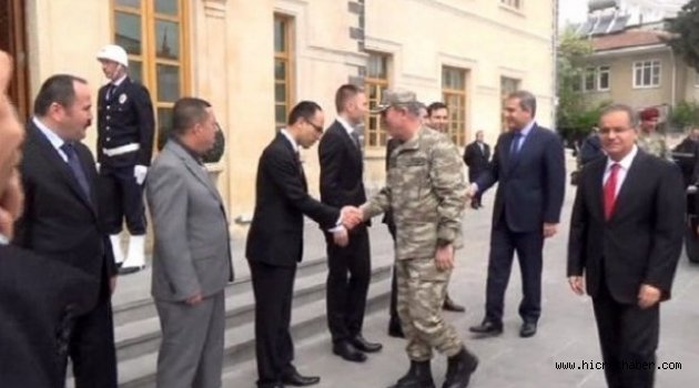 Hulusi Akar ve Hakan Fidan Kilis'te
