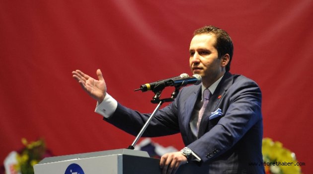 İstanbul Sultangazi de Fatih Erbakan coşkusu salona sığmadı