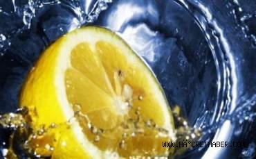 Limonu buzlukta dondurun! Buna çok şaşıracaksınız!