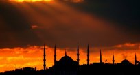 İslam Coğrafyasının Huzuru İçin Adam Aranıyor Adam