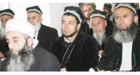 Tacikistan’da 13 bin kişinin sakalını zorla kestiler