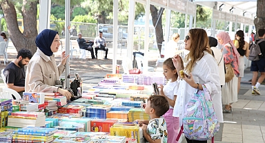 Küçükçekmece'de 9 Gün Sürecek Kitap Günleri Başladı